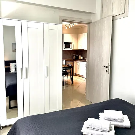 Apartment4you Perea Center Apartman *